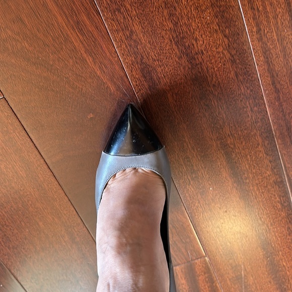 Authentic Saint Laurent Paris heels. Dark, gray and black. - Picture 2 of 13